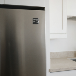 Kenmore French Door Refrigerator KE179E25510274 – Like New, Stainless Steel - Austin, TX