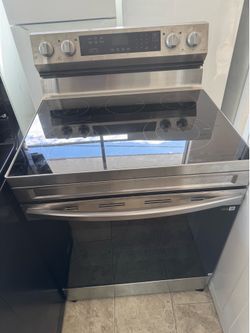 Samsung glass top range with 90 day warranty only $450