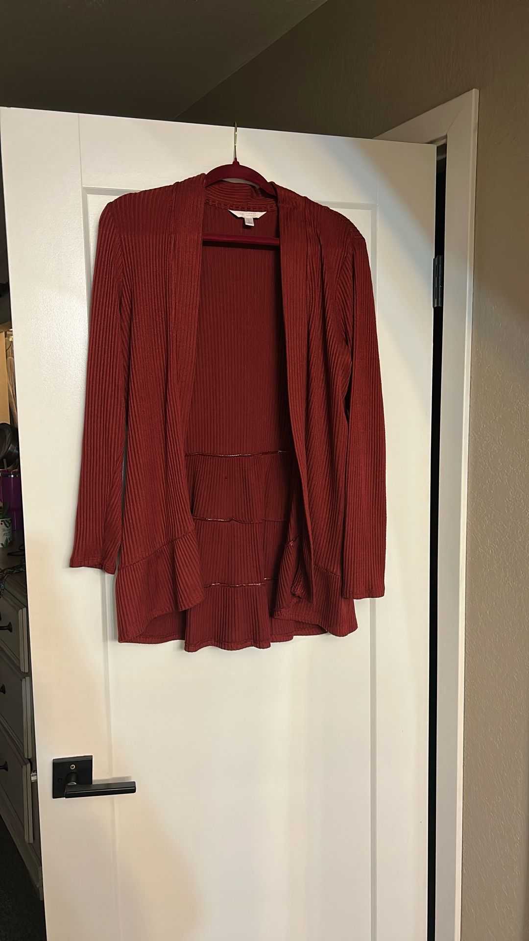 Size Large Women’s Cardigan