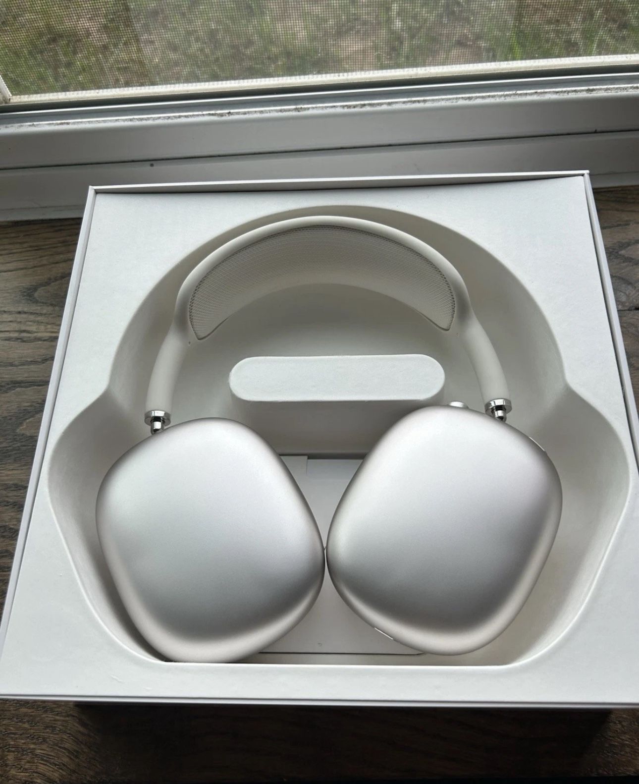 AirPods Max (White)