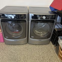 Maytag Front Load Set Gas Dryer 