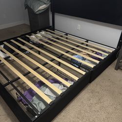 King bed platform with storage drawers