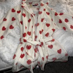 Beautiful Heart Robe 