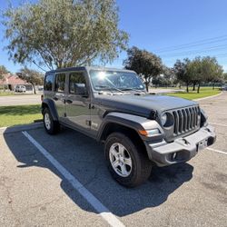 Jeep Wrangler 2020 Great Condition!