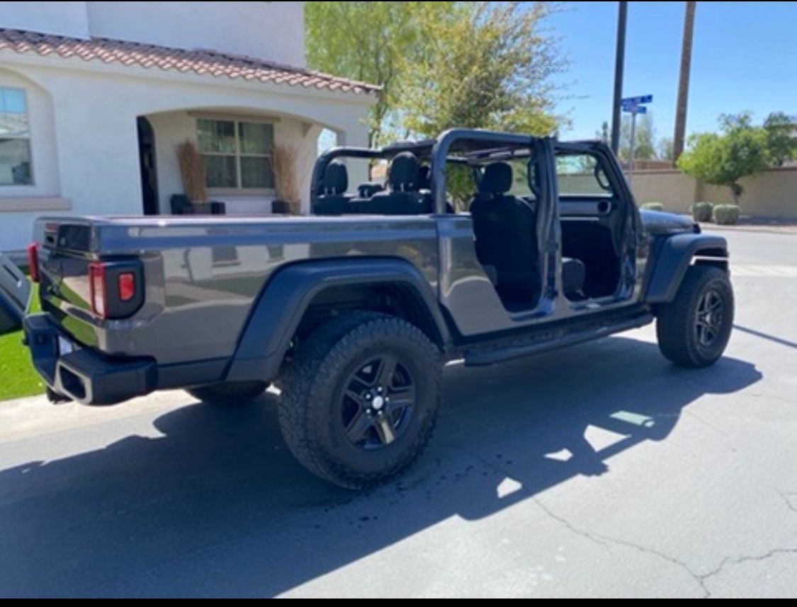 2020 Jeep Gladiator