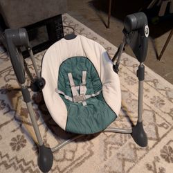 Graco Baby Swing