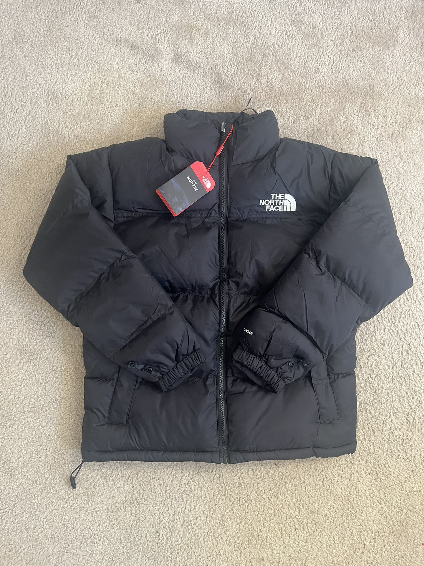The North Face 700 Nupste NEW Size Small