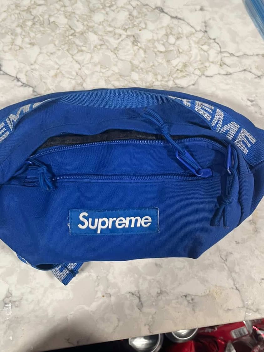 Supreme SS18 Waist Bag Royal Blue