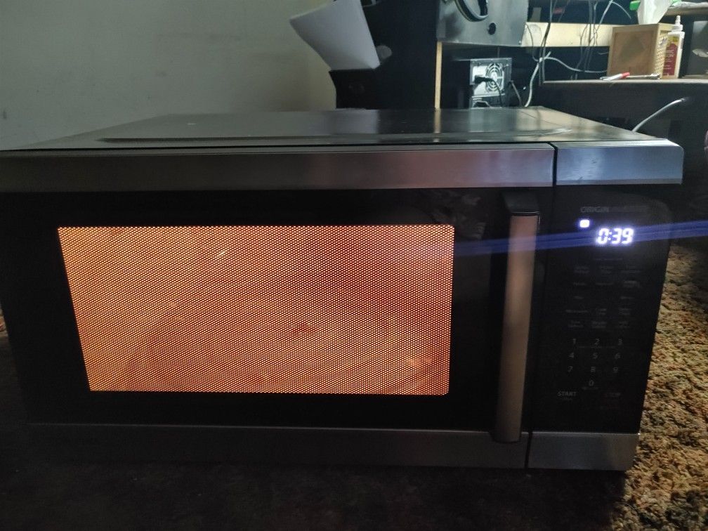 Jumbo Microwave