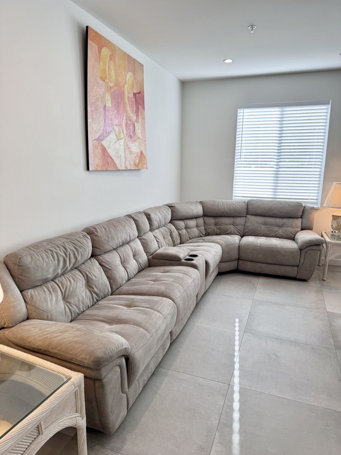 Big Cozy Sectional Couch – 3 Recliners 