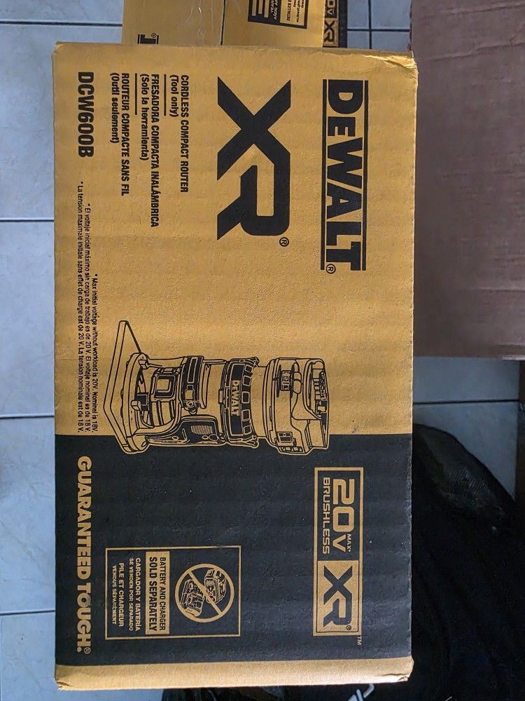 DEWALT XR 1/4-in Variable Speed Brushless Fixed Cordless Router