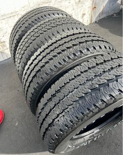 285 60 20 Firestone All 4 are in perfect living conditions.