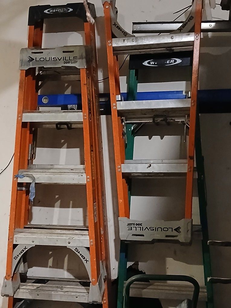 6 And 4 Ft Ladders