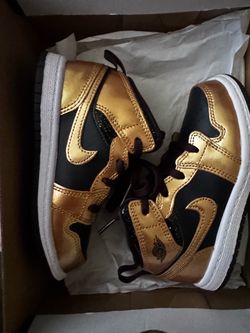 Size 9.5 c Nike Jordan  kids