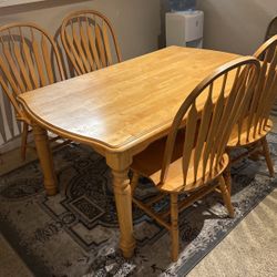 Dinning Table 