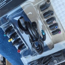 Cargador  UNIVERSAL  Parav10. LAP TOP 