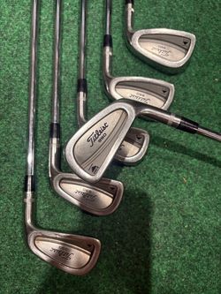 Titleist DCI 990 9-4 iron right handed