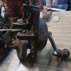 Vintage  Ench Grinder