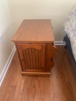 End table multipurpose cabinet