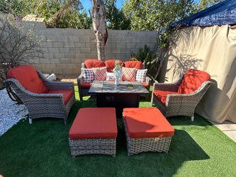 Patio furniture set outdoor new in the box