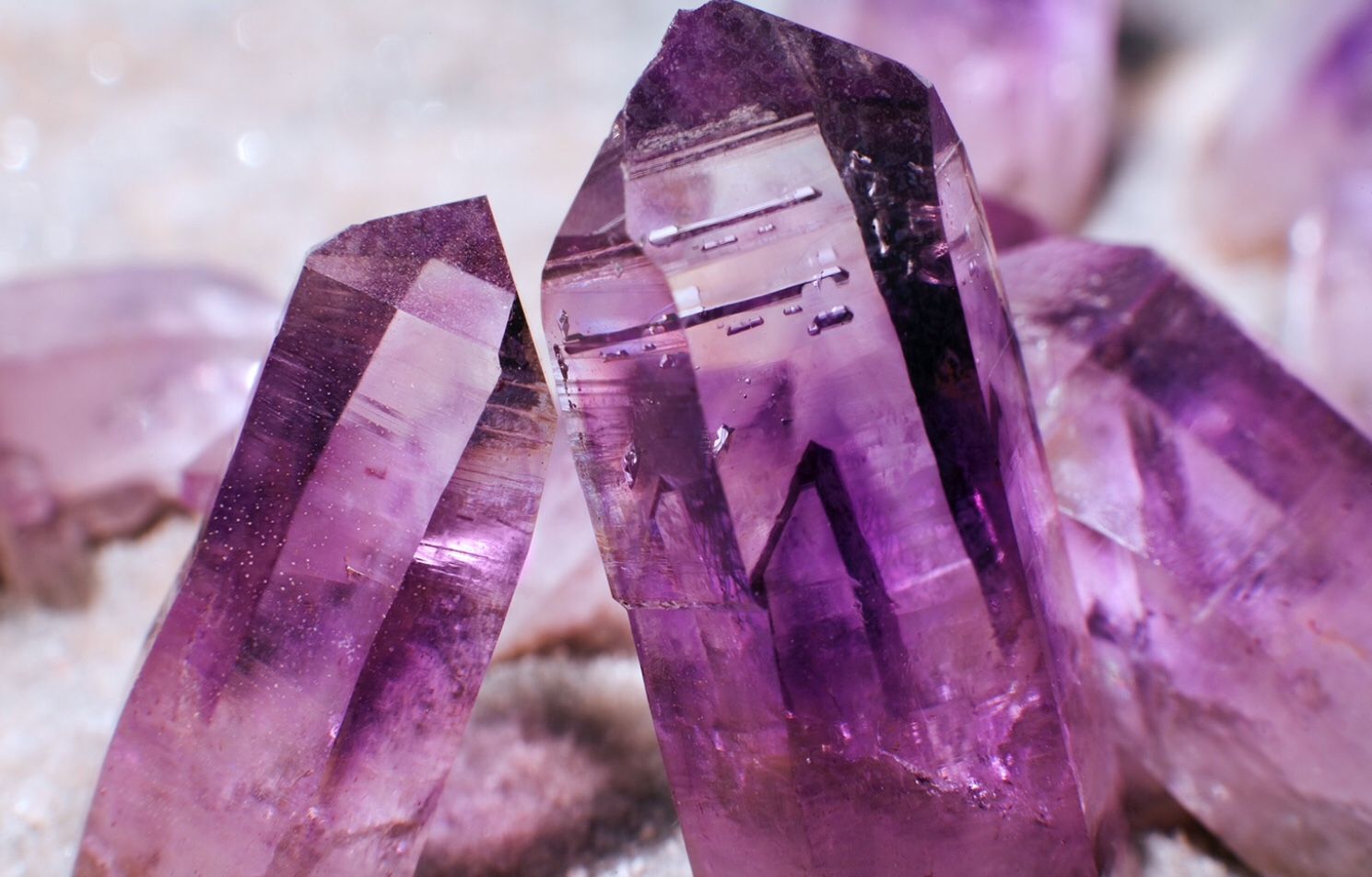 Crystal psychic readings/healing