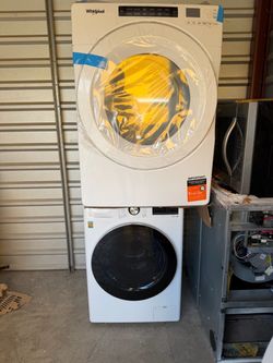 Stackable washer and dryer LG and whirlpool dryer brand new