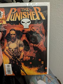 Punisher Signed Comic & Hitman 1st Issue