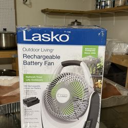 Lasko 17" 5-Speed Portable Battery Fan with 18V Lithium Ion Battery and Adapter