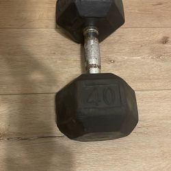 40 lb dumbbell