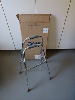 Drive Medical Hemi Walker