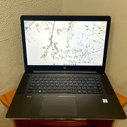 HP Z-BOOK Studio G3 15” 2.71Ghz i7-6820HQ 32GB RAM NVIDIA Quadro M1000M 2GBVRAM Windows 11 PRO