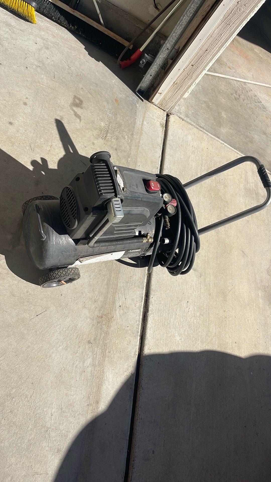 Husky Air Compressor 