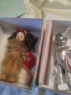 2 piece mini set collectables ...wizard of the oz dolls