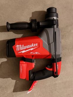 Milwaukee FUEL ONE-KEY Rotary Hammer Drill