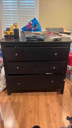 Black dresser