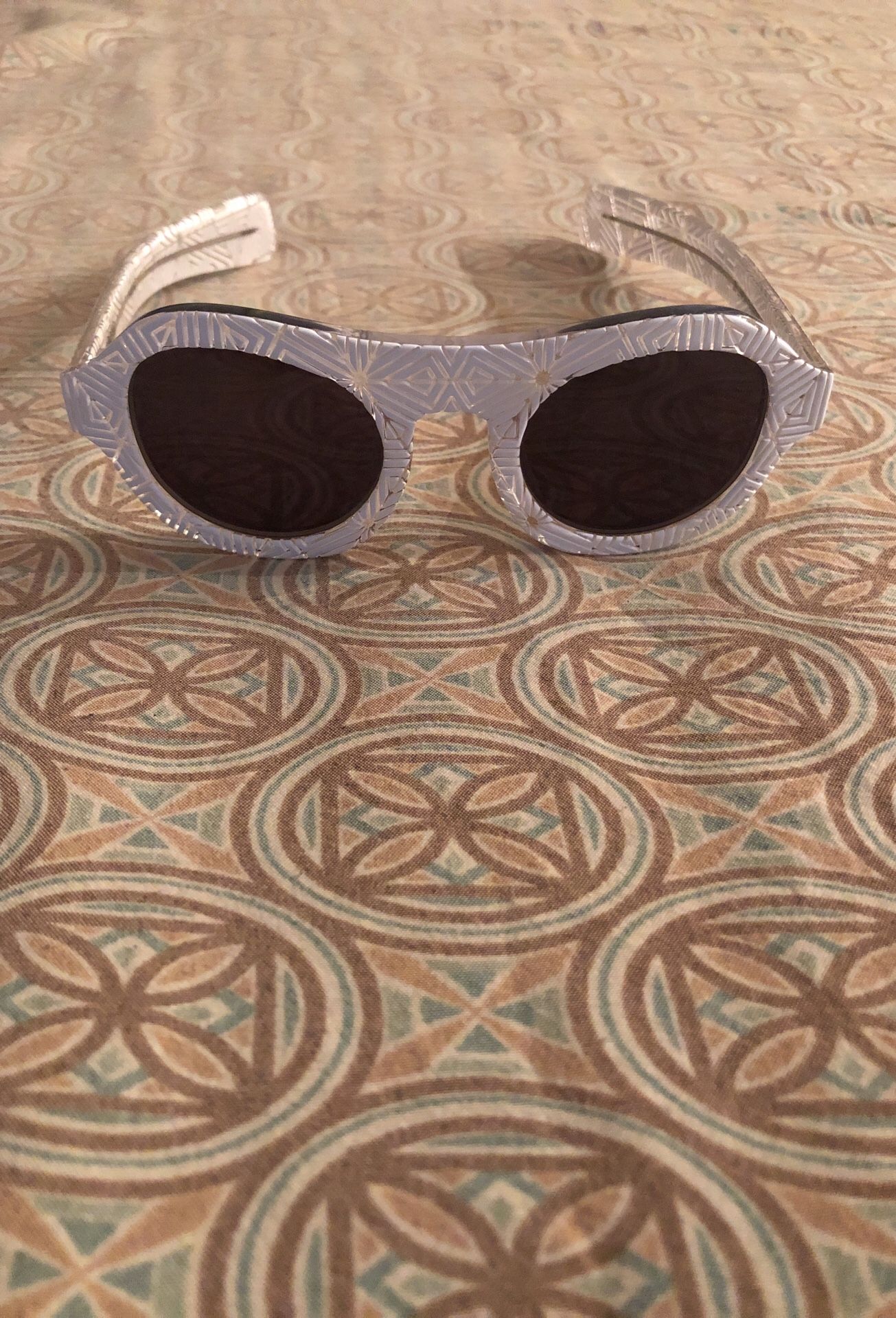 Linda farrow David David