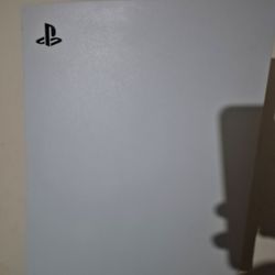 PS5 + 2TB + SCUF Reflex controller + Additional  Controller