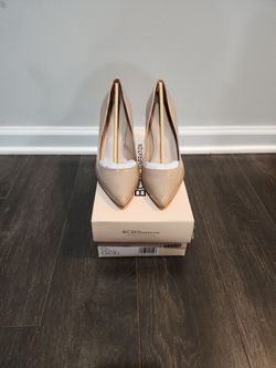 BCBG Tan Heels Size 8.5