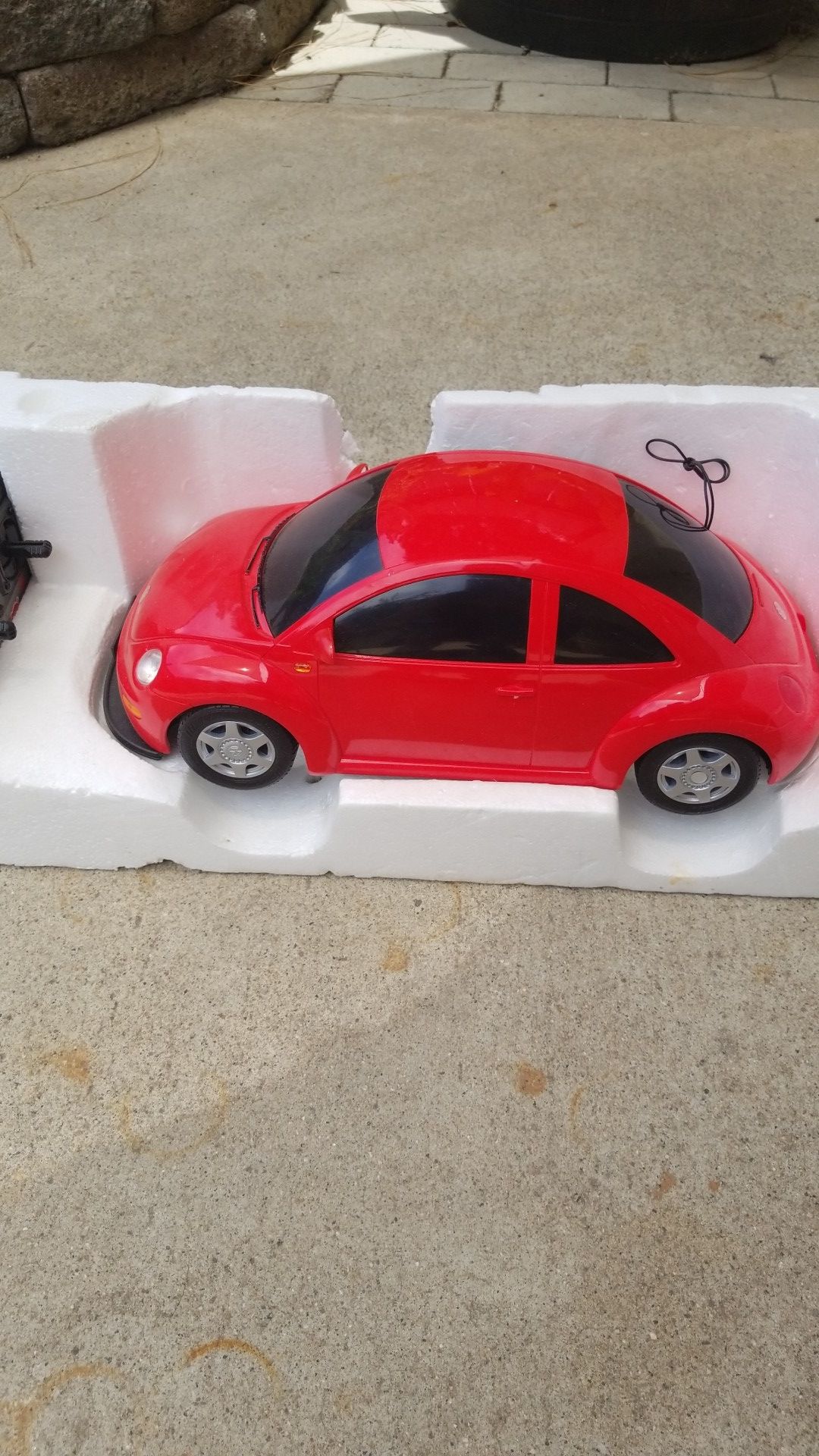 Dickie Spielzeug RC VW New Beetle