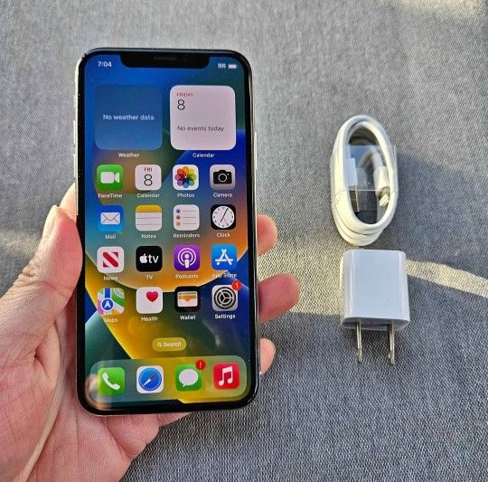 iPhone X, Factory UNLOCKED,  Excellent Condition. 