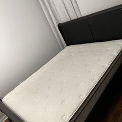 Used Queen Mattress For Sale 
