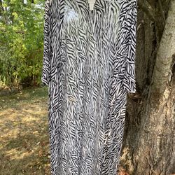 New Without Tags Chico’s Women’s Size 0 (equal To Size Small) Zebra Print Duster Sweater Cardigan or Cover Up