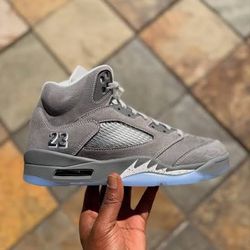 Jordan 5 wolf grey size 9