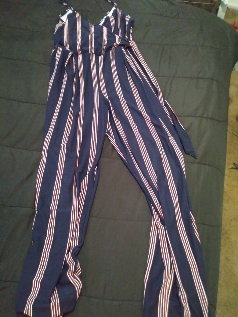 Womens clothes medium and large