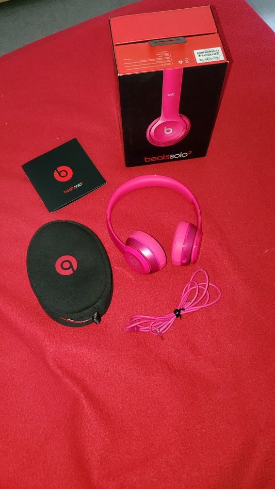 Pink Beats solo 2 headphones