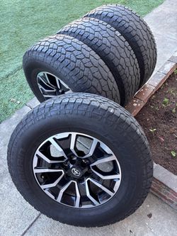 Tacoma wheels and tires 265/70/17