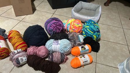 18 pc crochet items all for $30