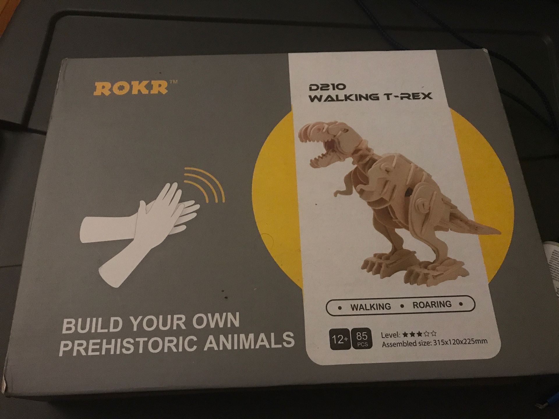 T-Rex wood assemble