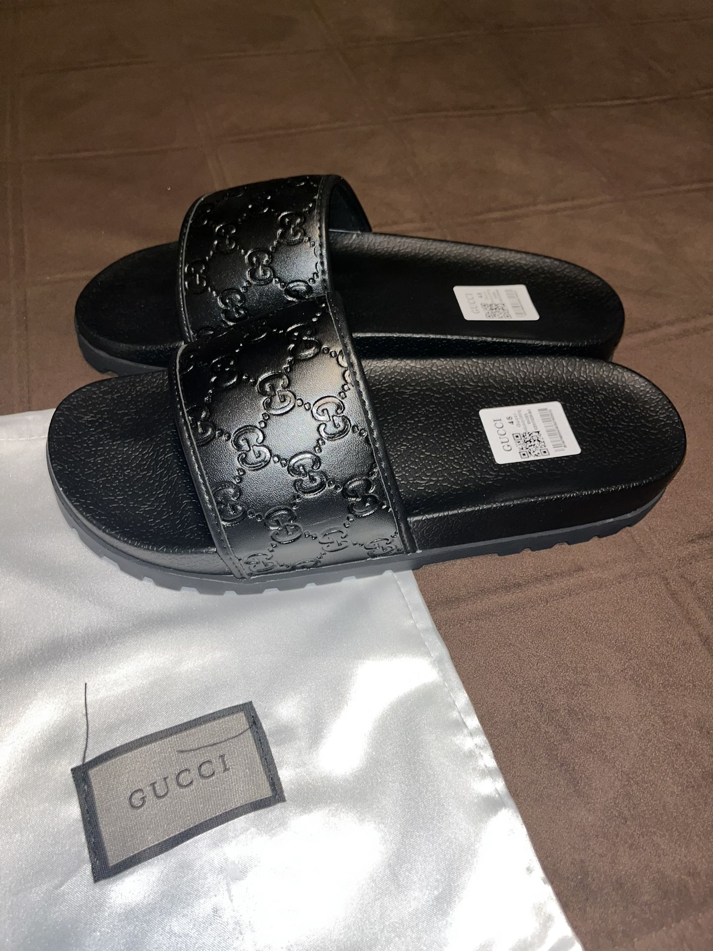 1:1 Designer Slides Size 10-10.5