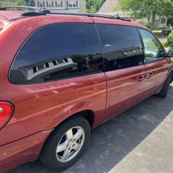 2005 Dodge caravan